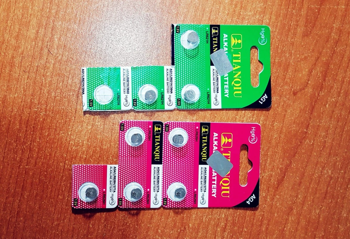 Pilas de reloj chinas AG1 y AG4