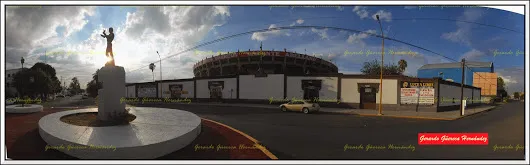 PLAZA DE TOROS TORREÓN  Aunque a mi, en lo particular, no me gustan las corri...