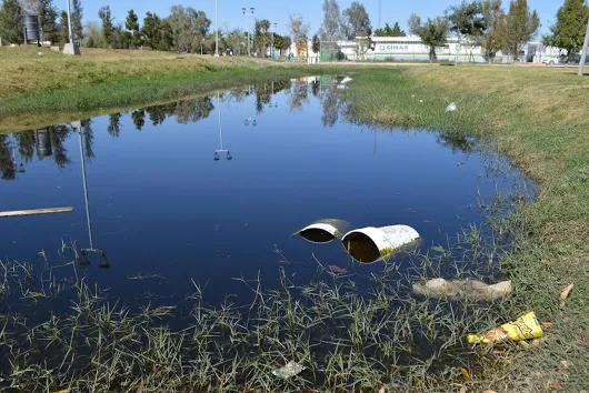 Como decíamos en la secundaria... Nunca se compuso. Así estaba de nuevo y a...