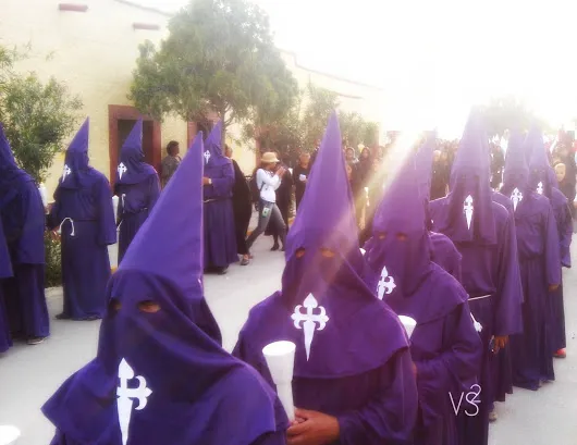 VIESCA: LA PROCESIÓN DEL SILENCIO EN SEMANA SANTA  Peripecias y Vivencias de ...