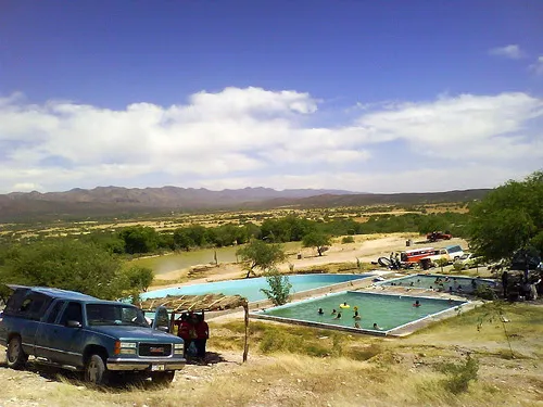 Por si tienen ganas de visitar un bonito lugar... Los jacales en Peñon Blanco...