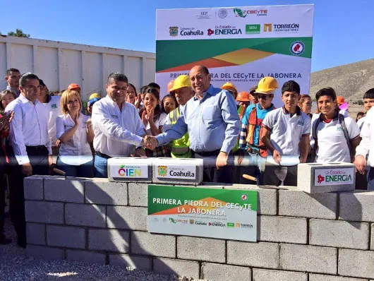 No me crean, pero diceeeeeeeen, diceeeeen que el cerco de seguridad era impre...