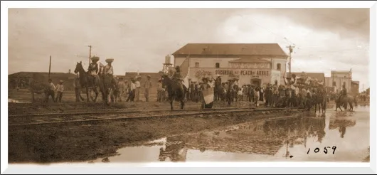 20 de Noviembre ENTRADA TRIUNFAL DE LOS REVOLUCIONARIOS EN 1911 A TORREÓN  ...