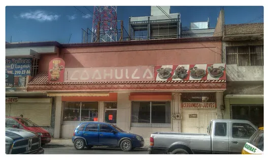 Lonchería Coahuila  Le pregunté al mesero y al parecer el negocio tiene más d...