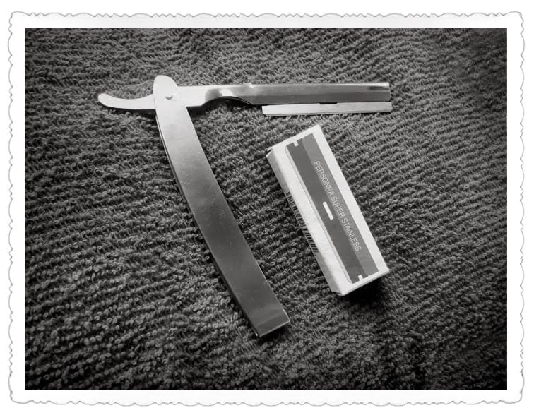 Shavette de la marca Tamsco y hojas Personna