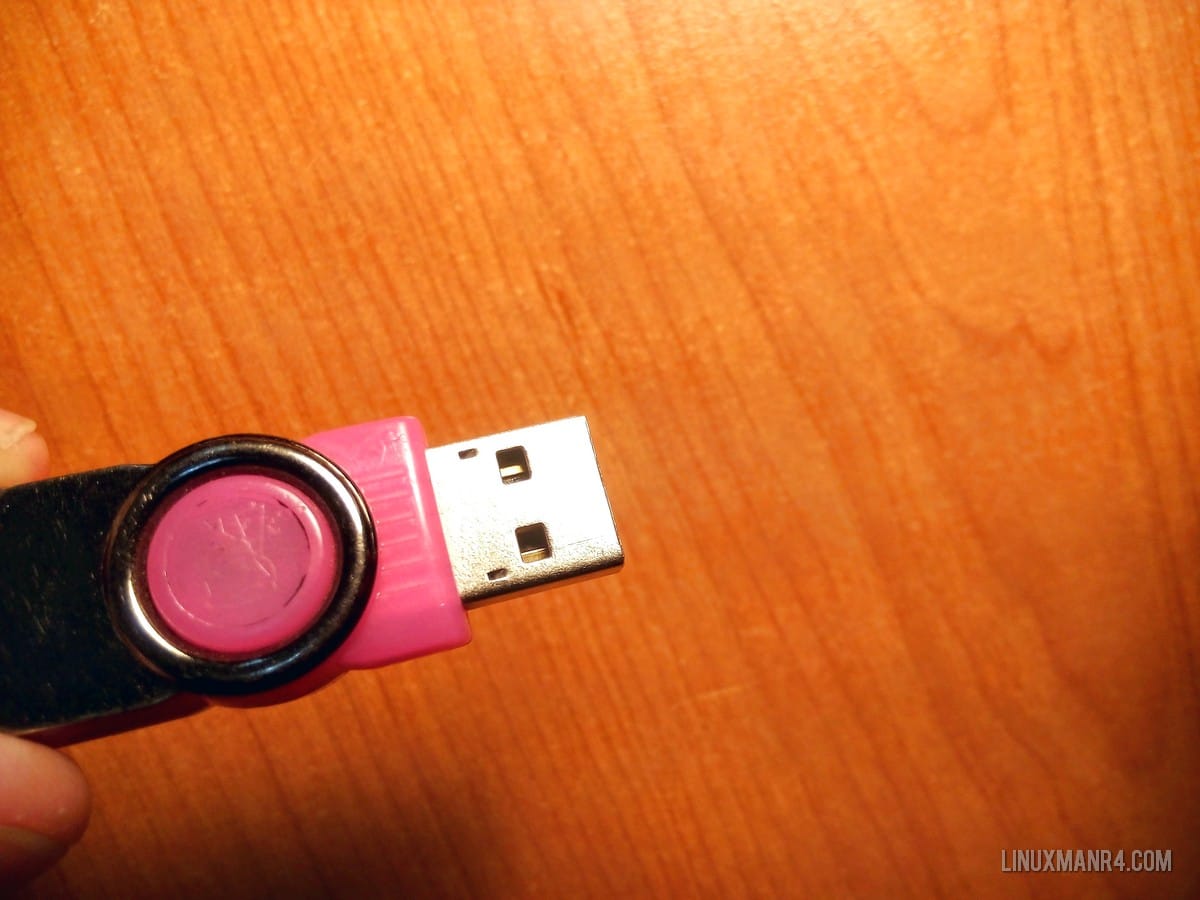 contactos limpios amarillo brillante